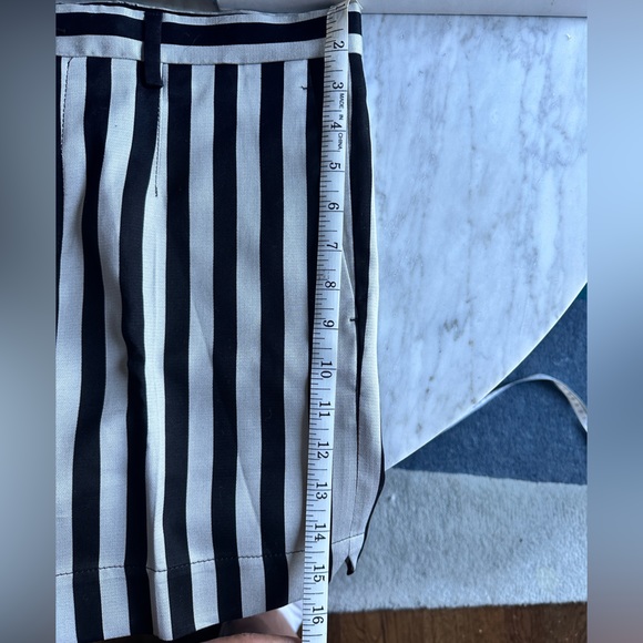 Dolce & Gabbana cotton bermuda shorts - Picture 6 of 8